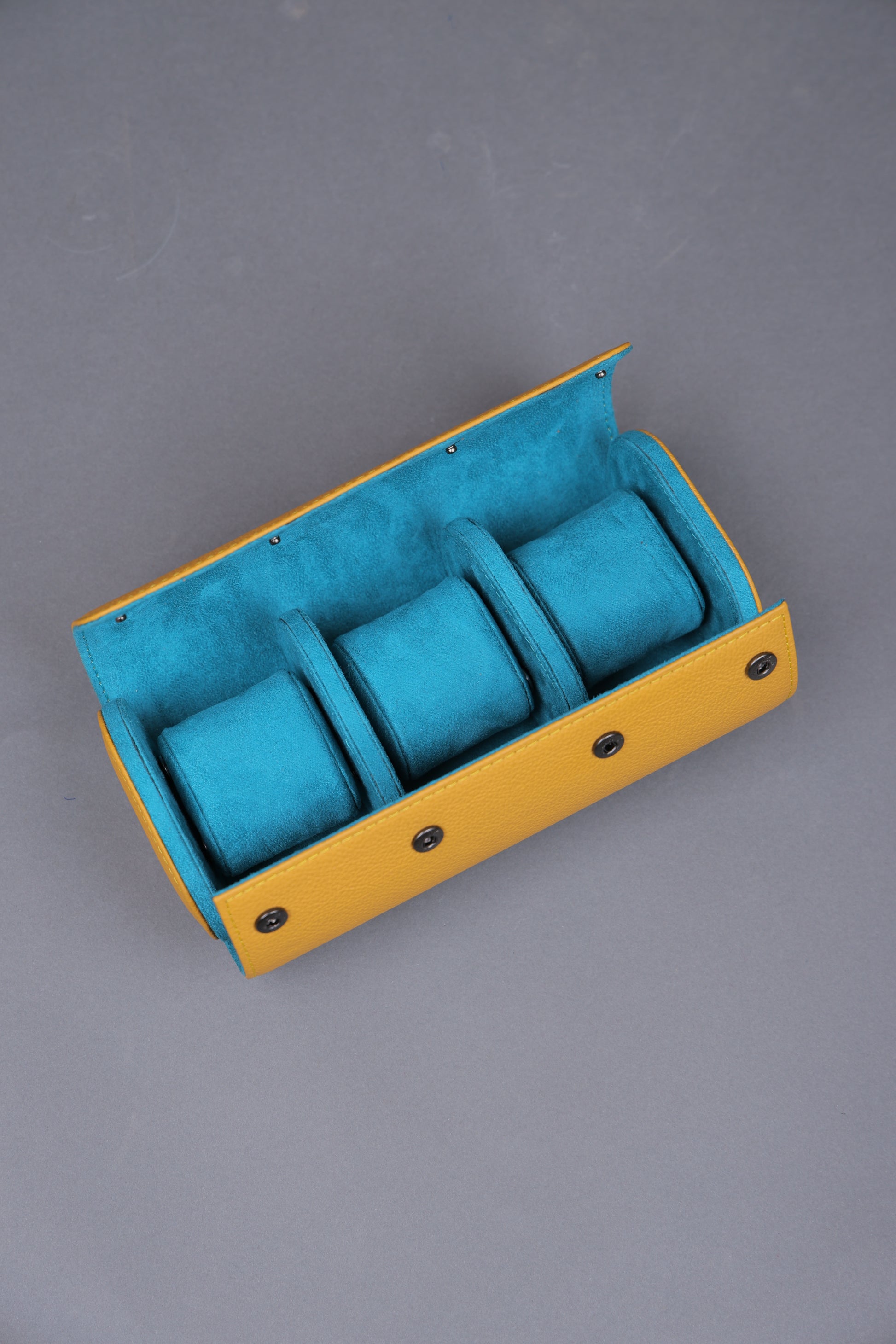 AMBER EXTERIOR TURQUOISE INTERIOR WATCH ROLL- 3 SLOT