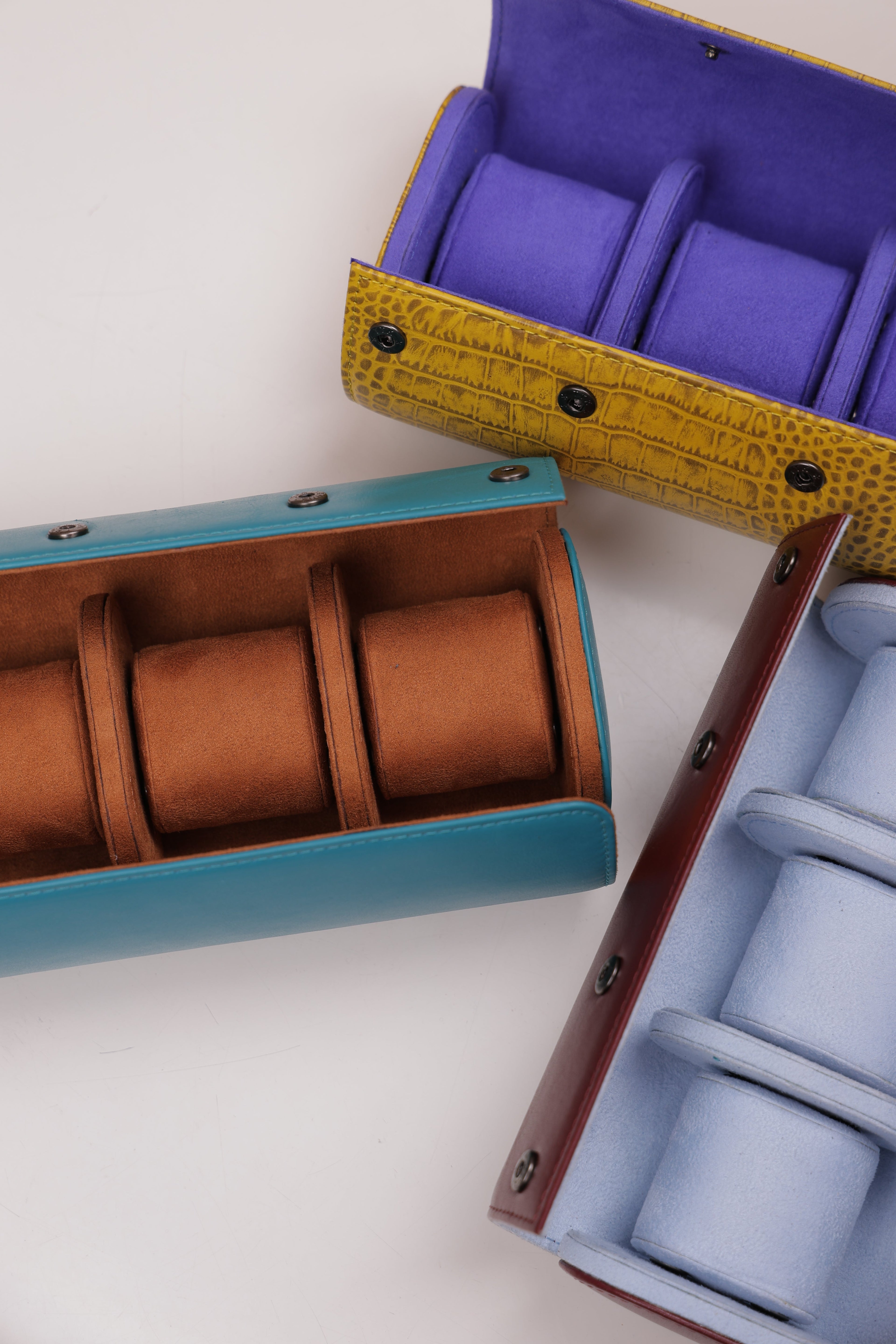 WATCH ROLLS