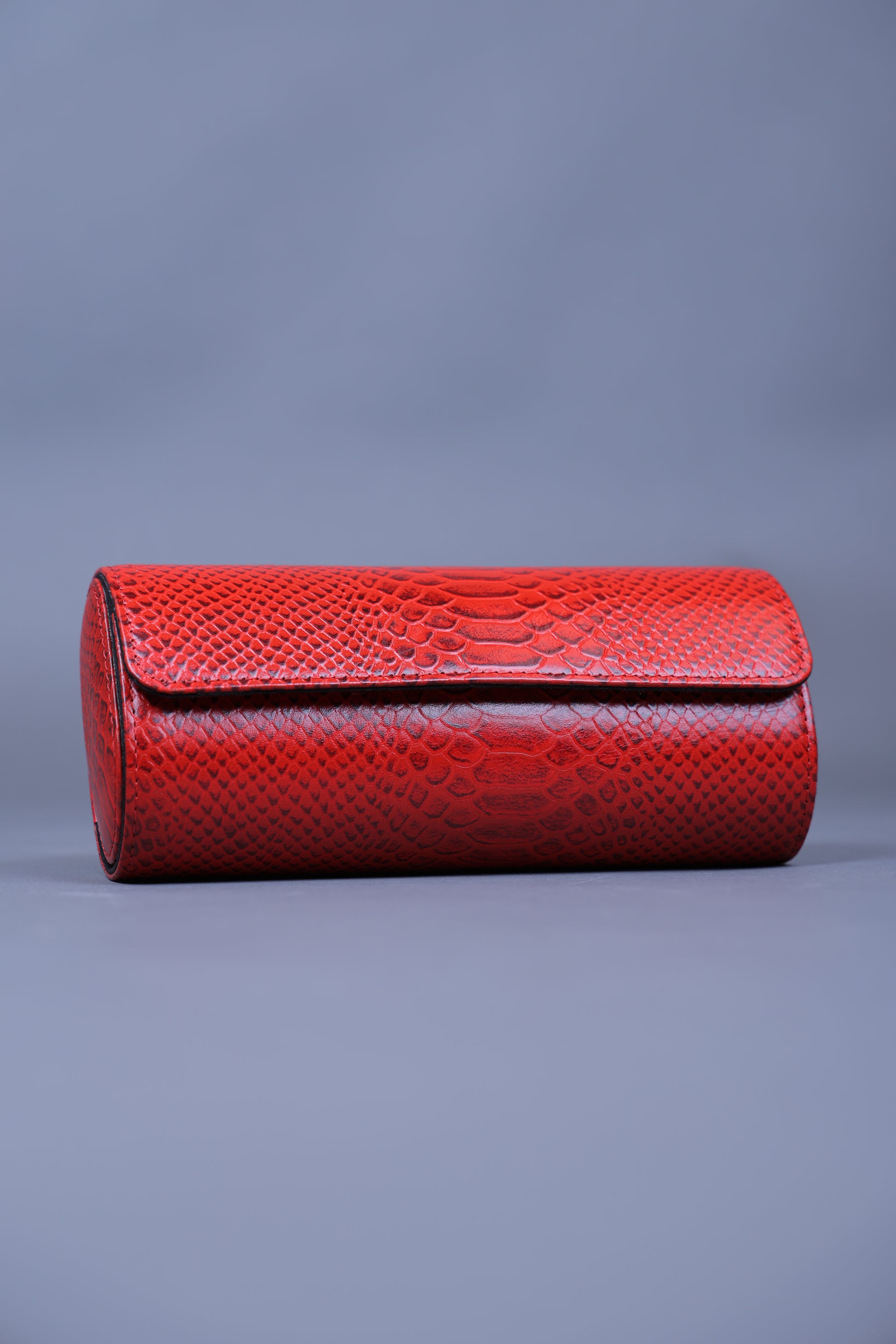 RED CROCO EXTERIOR BLACK INTERIOR WATCH ROLL- 3 SLOT