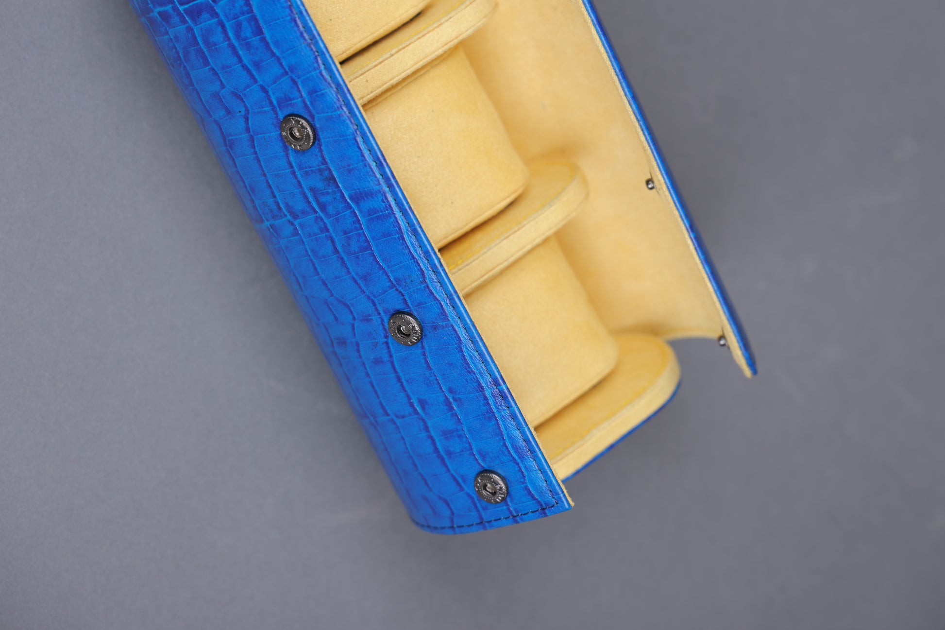 Royal Blue Croco Leather Watch Roll – 3 Slot