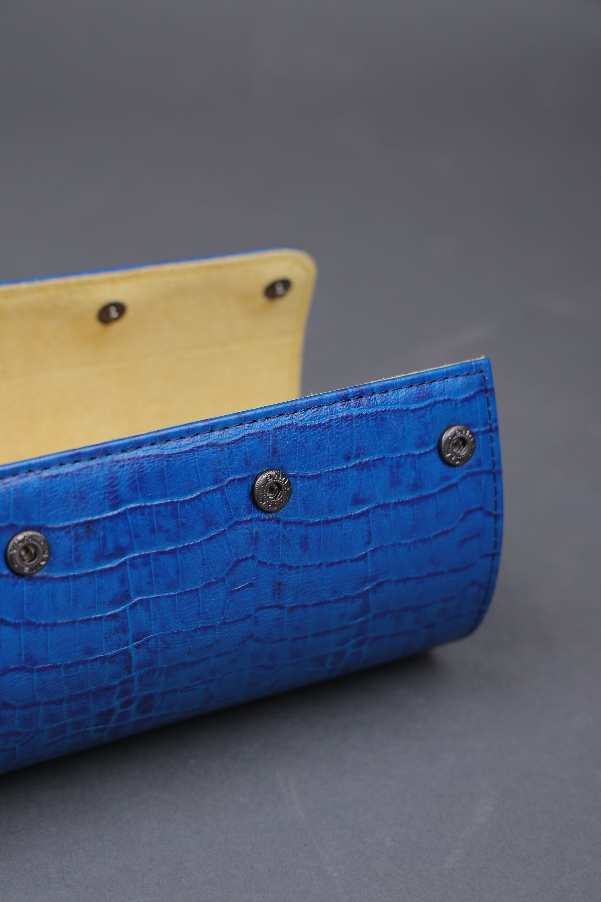 Royal Blue Croco Leather Watch Roll – 3 Slot
