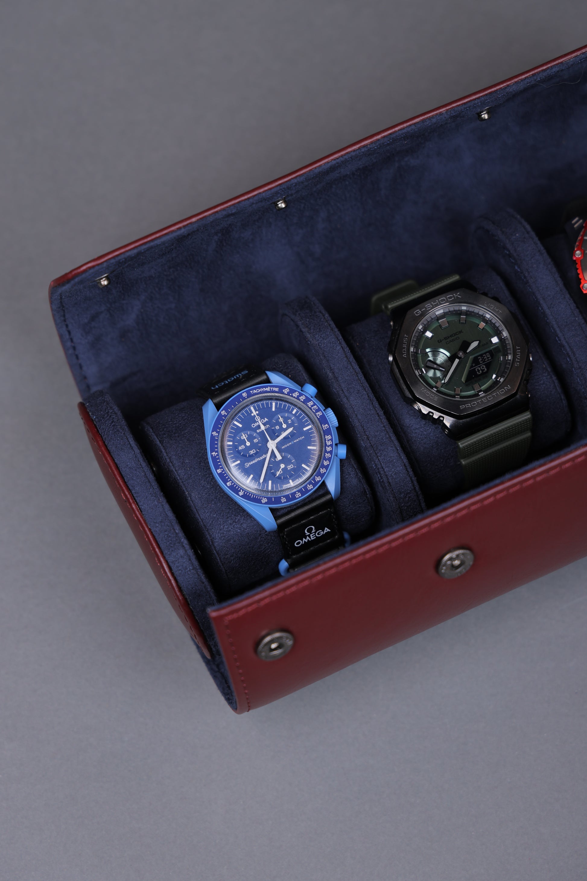 OXBLOOD LEATHER WATCH ROLL- 3 SLOT