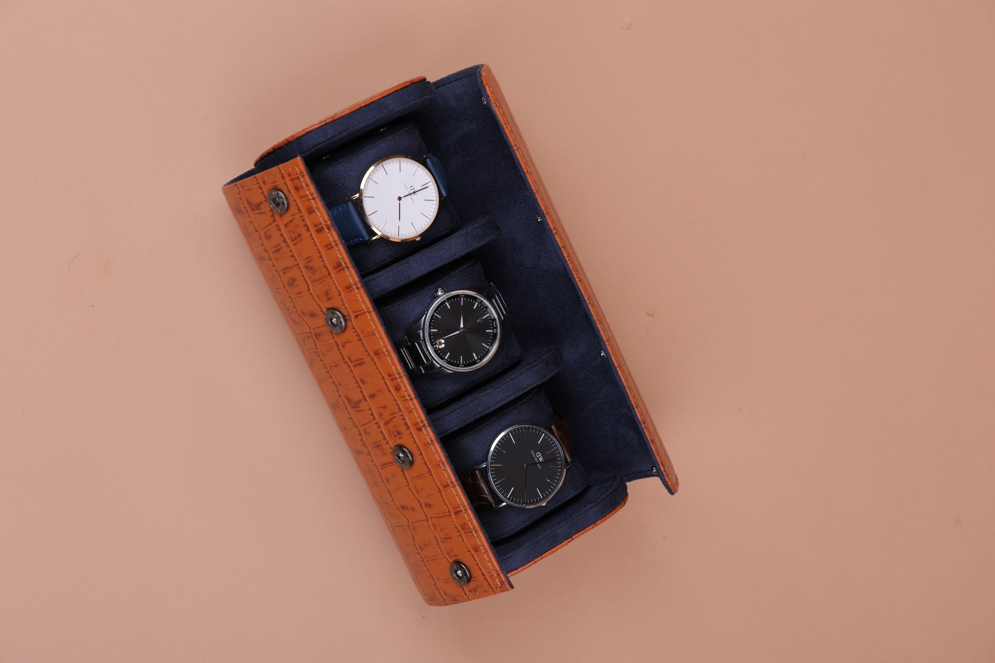 Tan Croco Navy interior Watch Roll