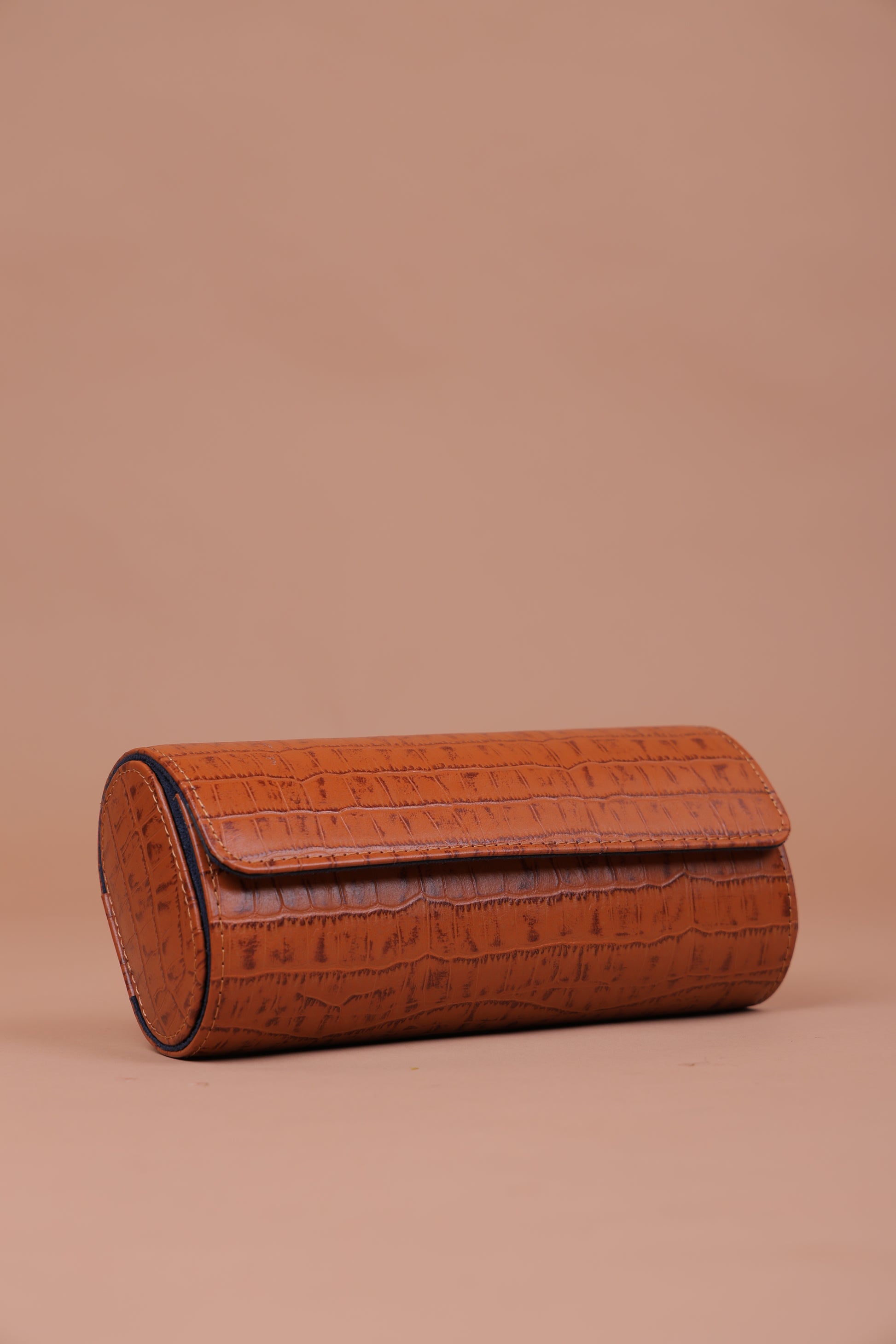 Tan Croco Navy interior Watch Roll