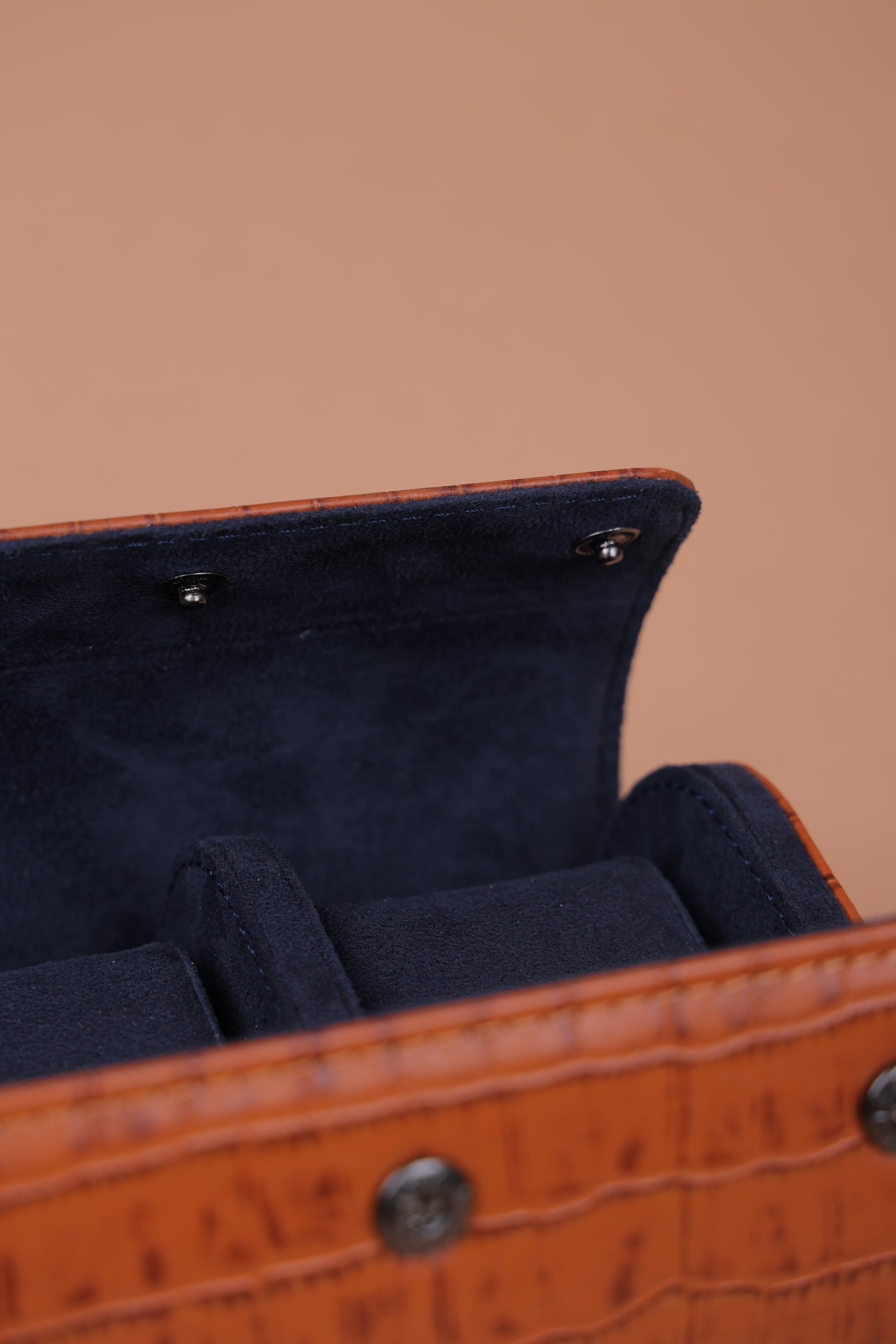 Tan Croco Navy interior Watch Roll
