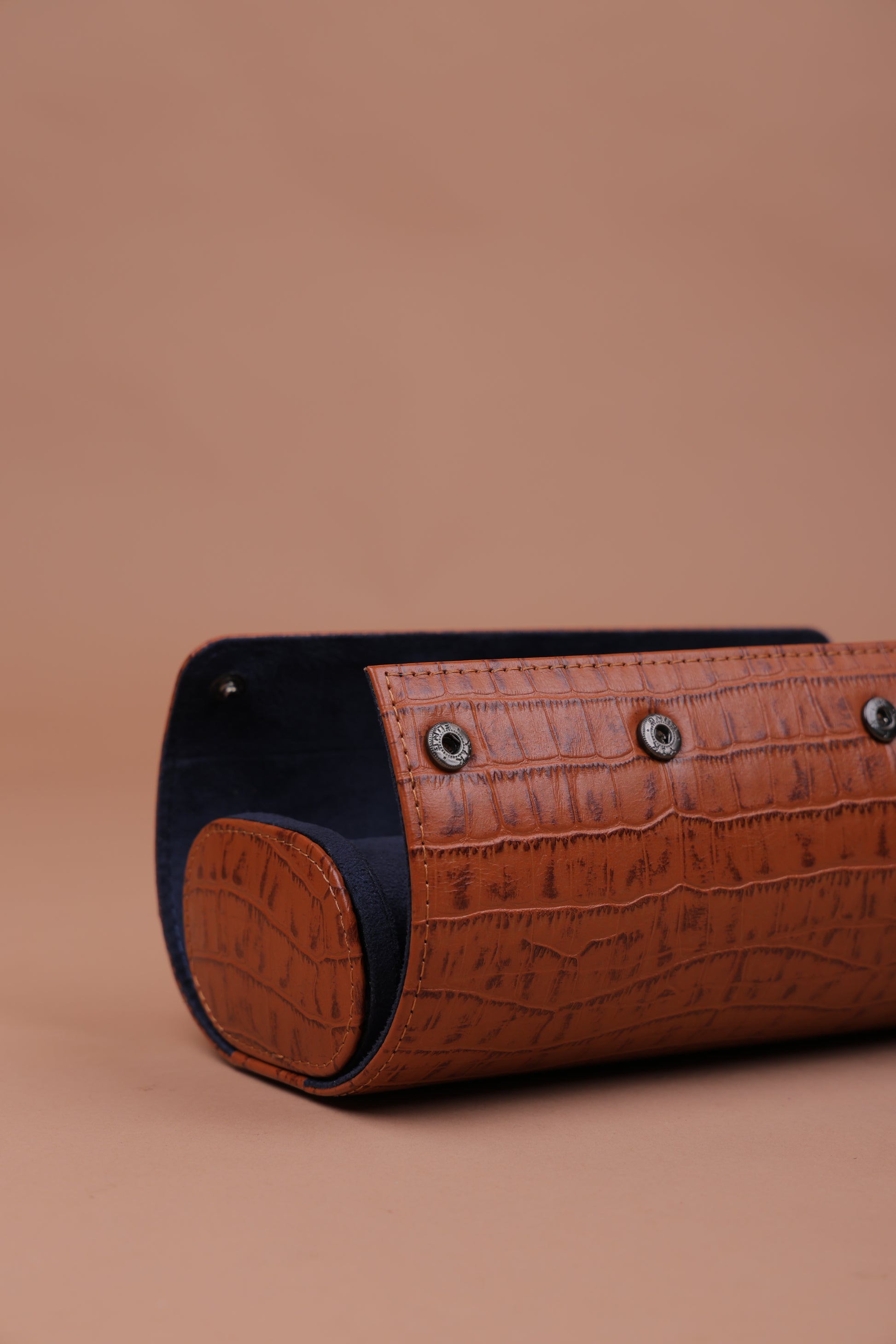 Tan Croco Navy interior Watch Roll