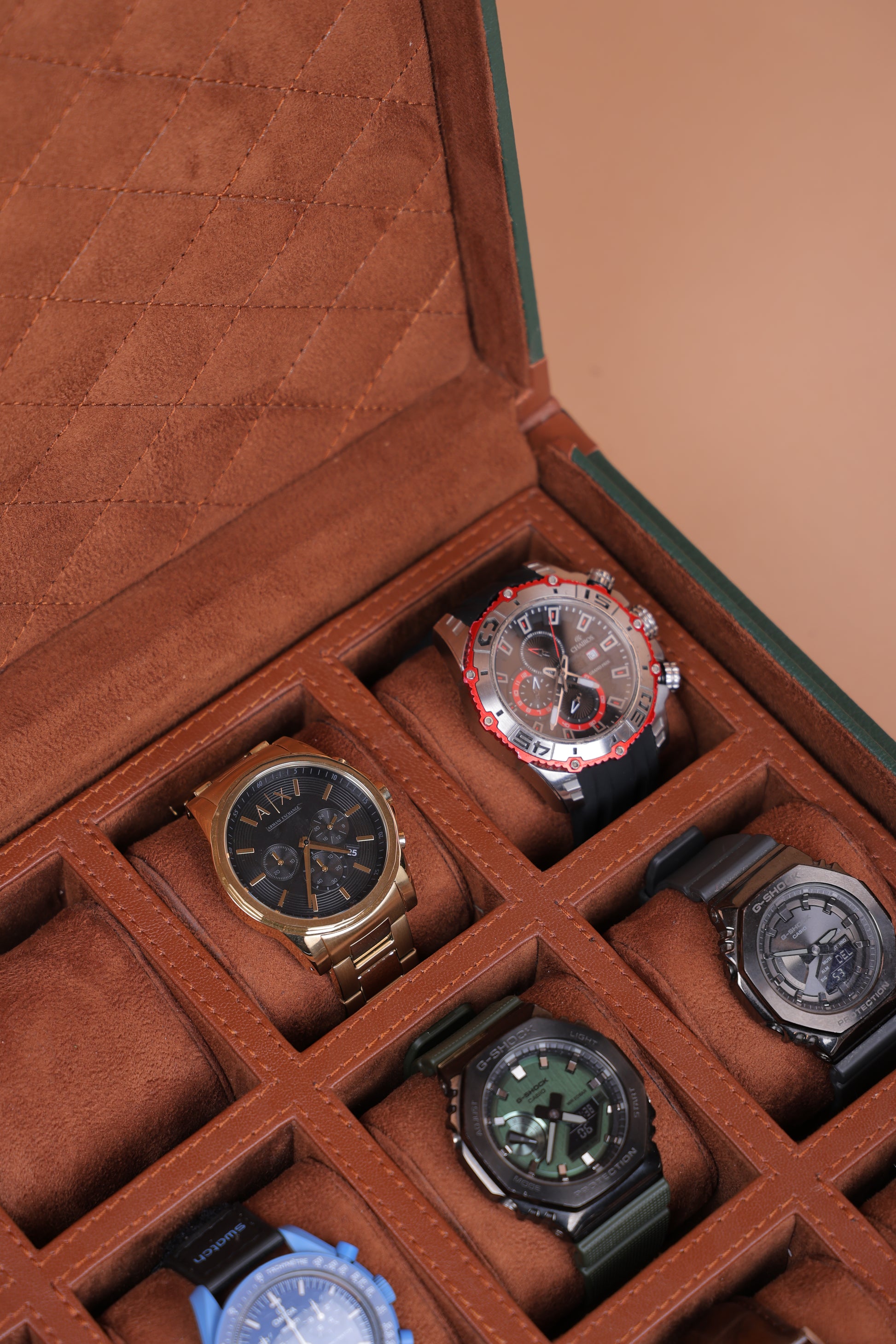 Clocharde Green & Tan Leather Watch Trunk – 12 Slot Luxury Case
