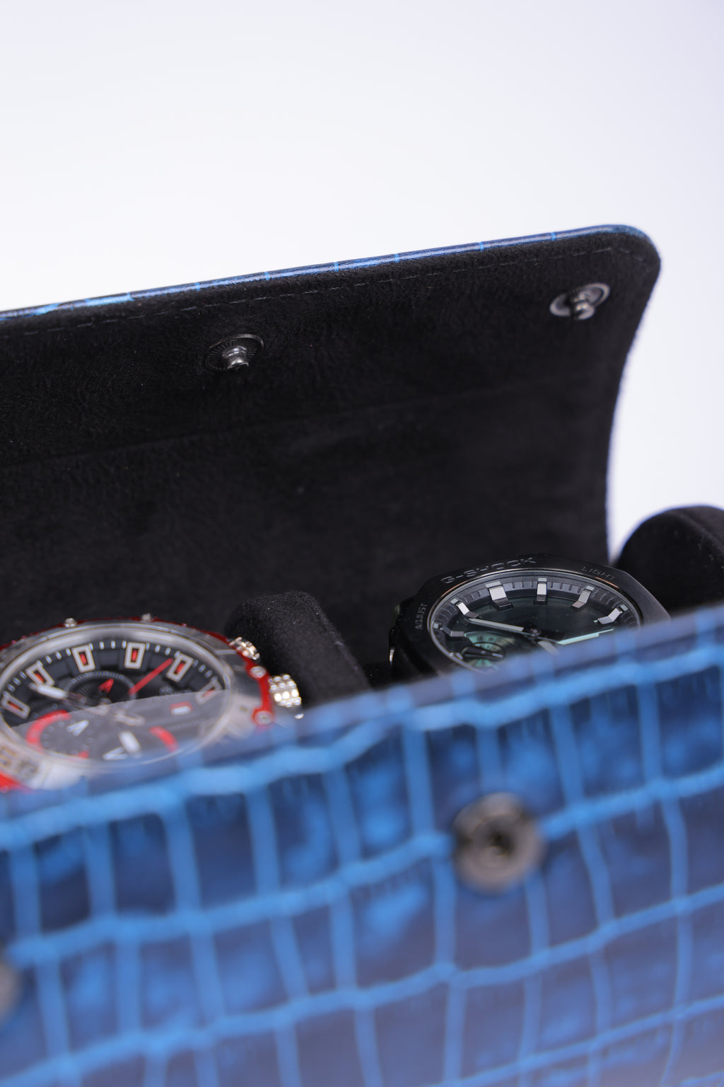 Midnight Croc Watch Roll