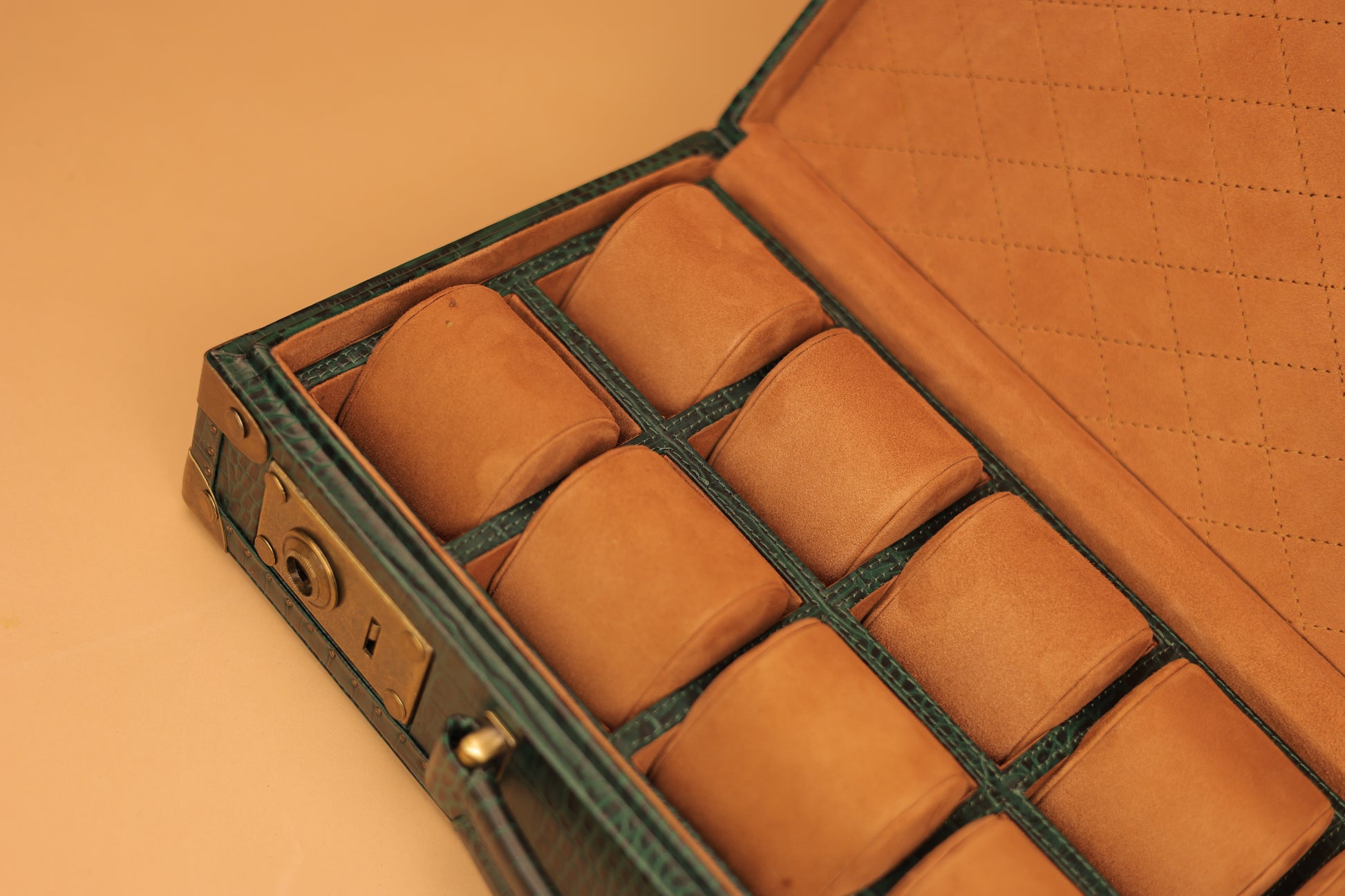 The Emerald Sovereign Watch Trunk