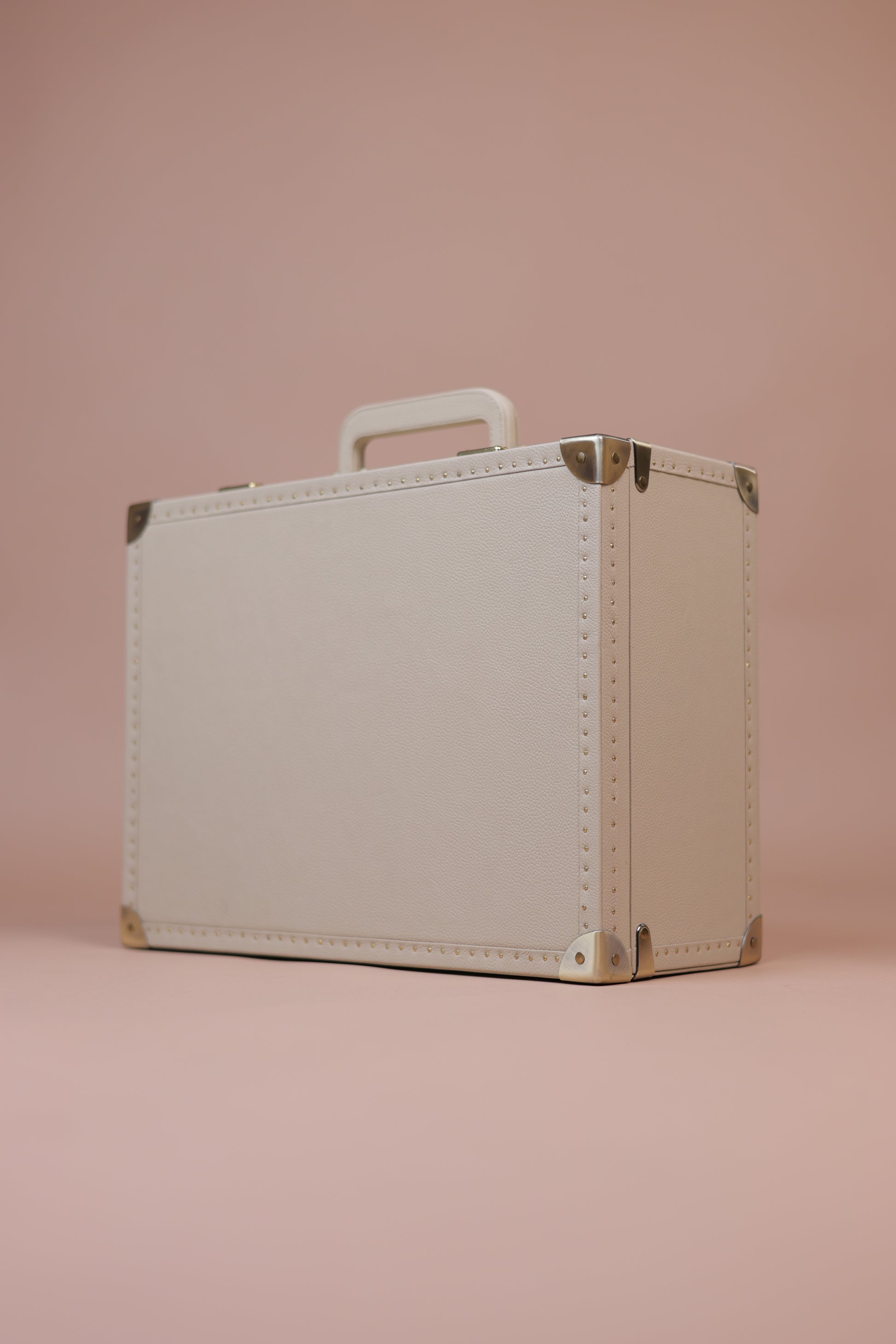 The Alabaster Zenith Watch Trunk