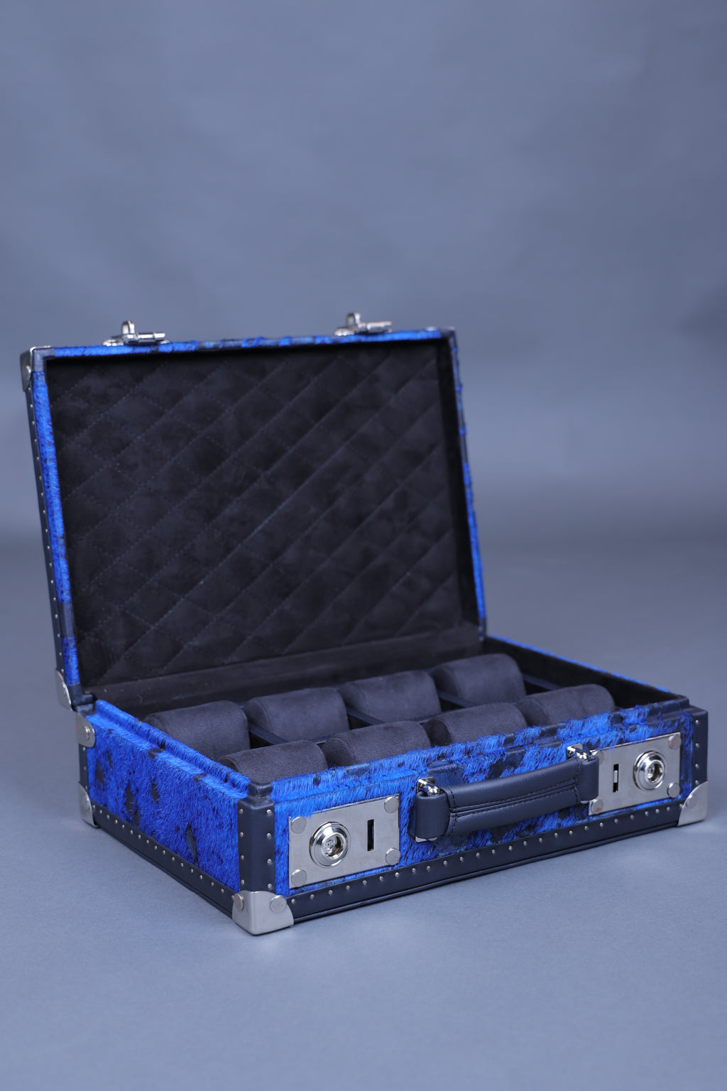 Clocharde Blue Fur Leather Watch Box – 8 Slot Collector’s Case