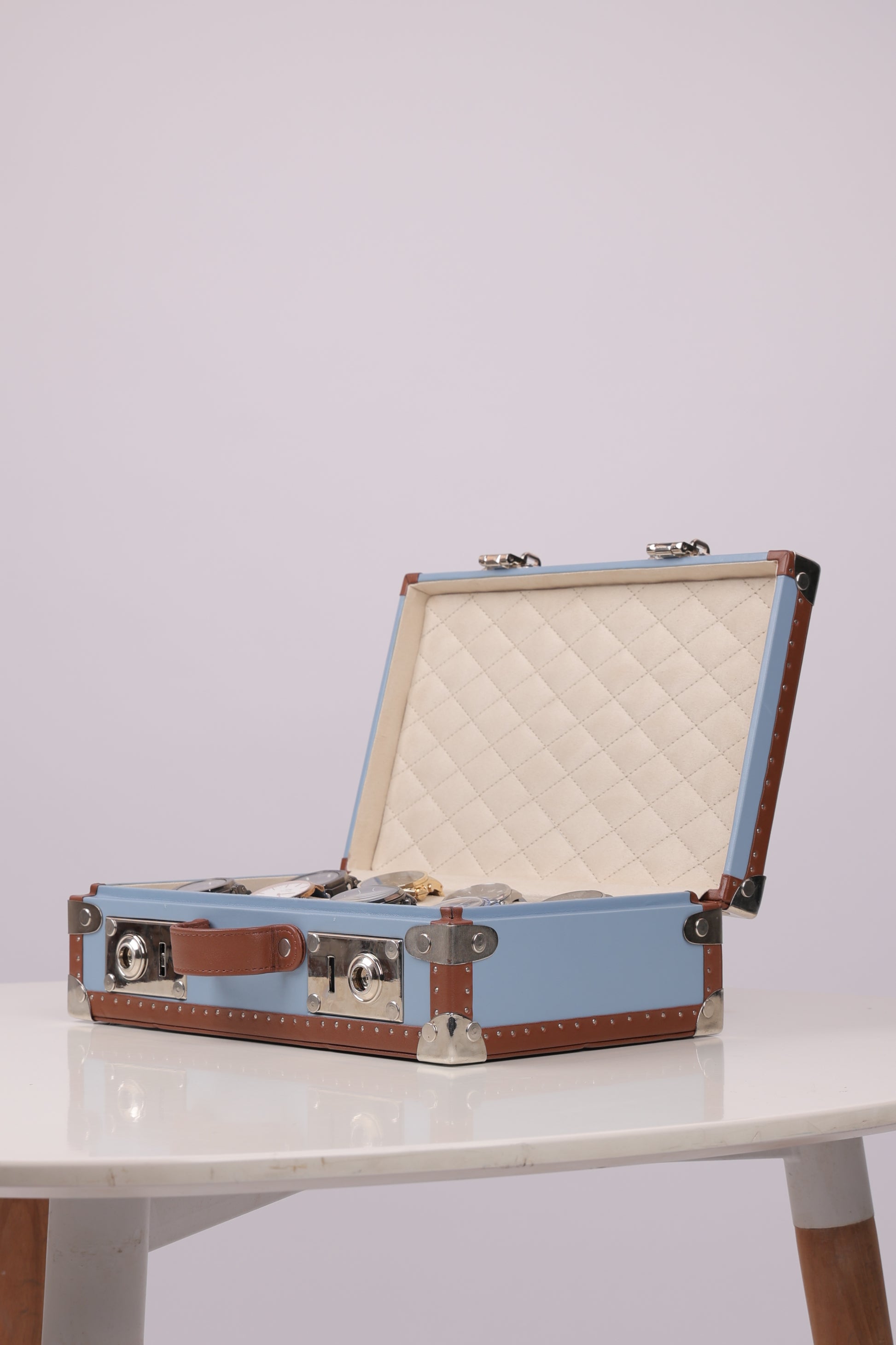 SKY BLUE VINTAGE TRAVEL BOX- 8 SLOTS