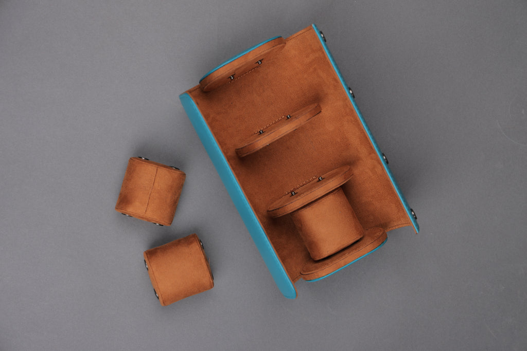 TURQ EXTERIOR AND TAN INTEROR WATCH ROLL- 3 SLOT