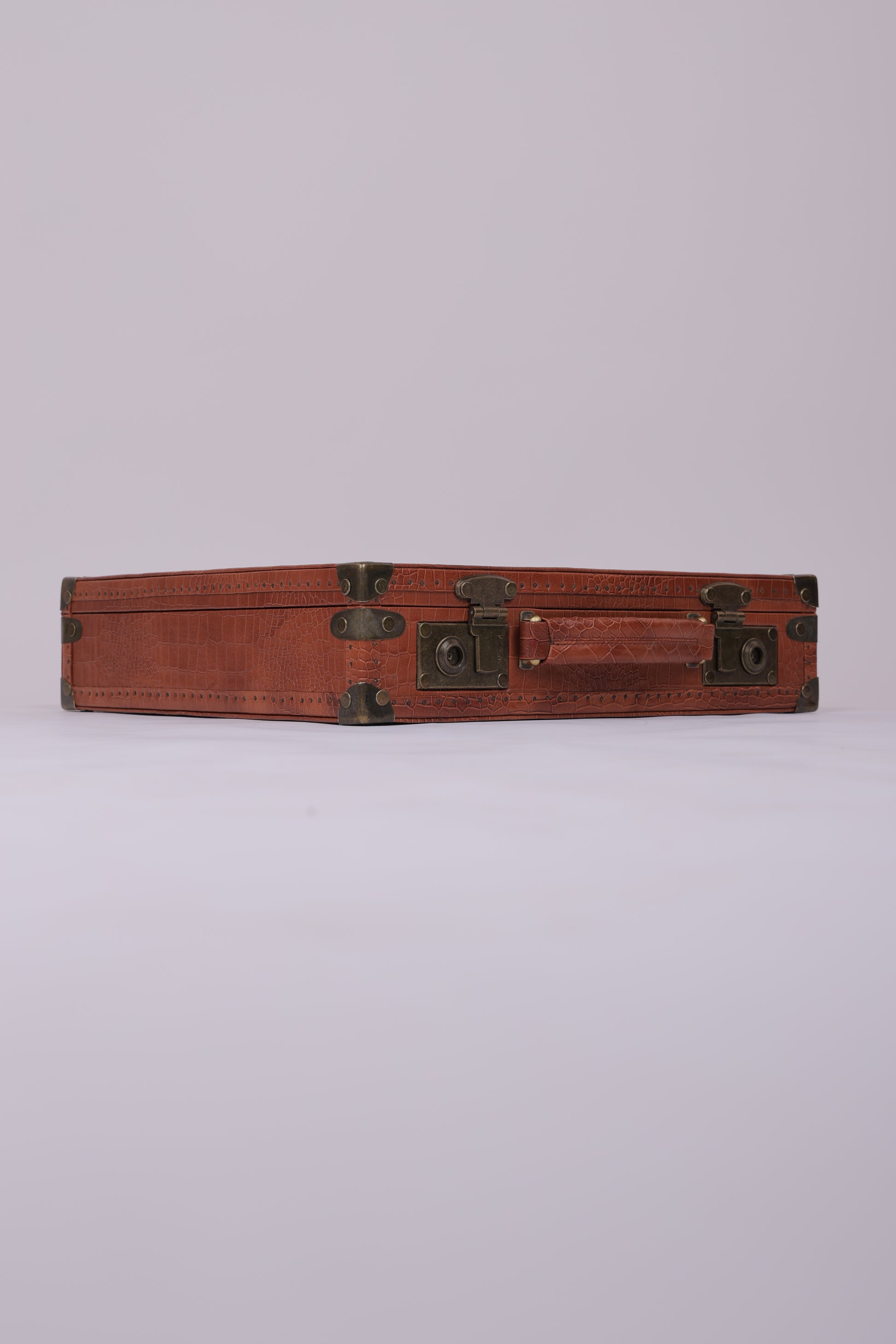 Luxury 20-Slot Croc-Textured Leather Watch Display Case