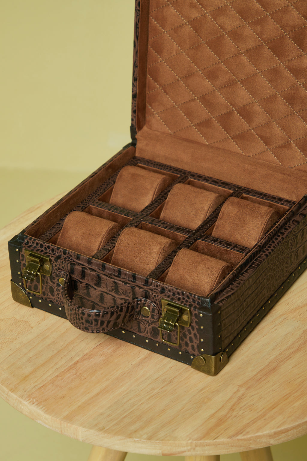 Croc Embossed Leather 6-Slot Watch Box in Rich Espresso Brown