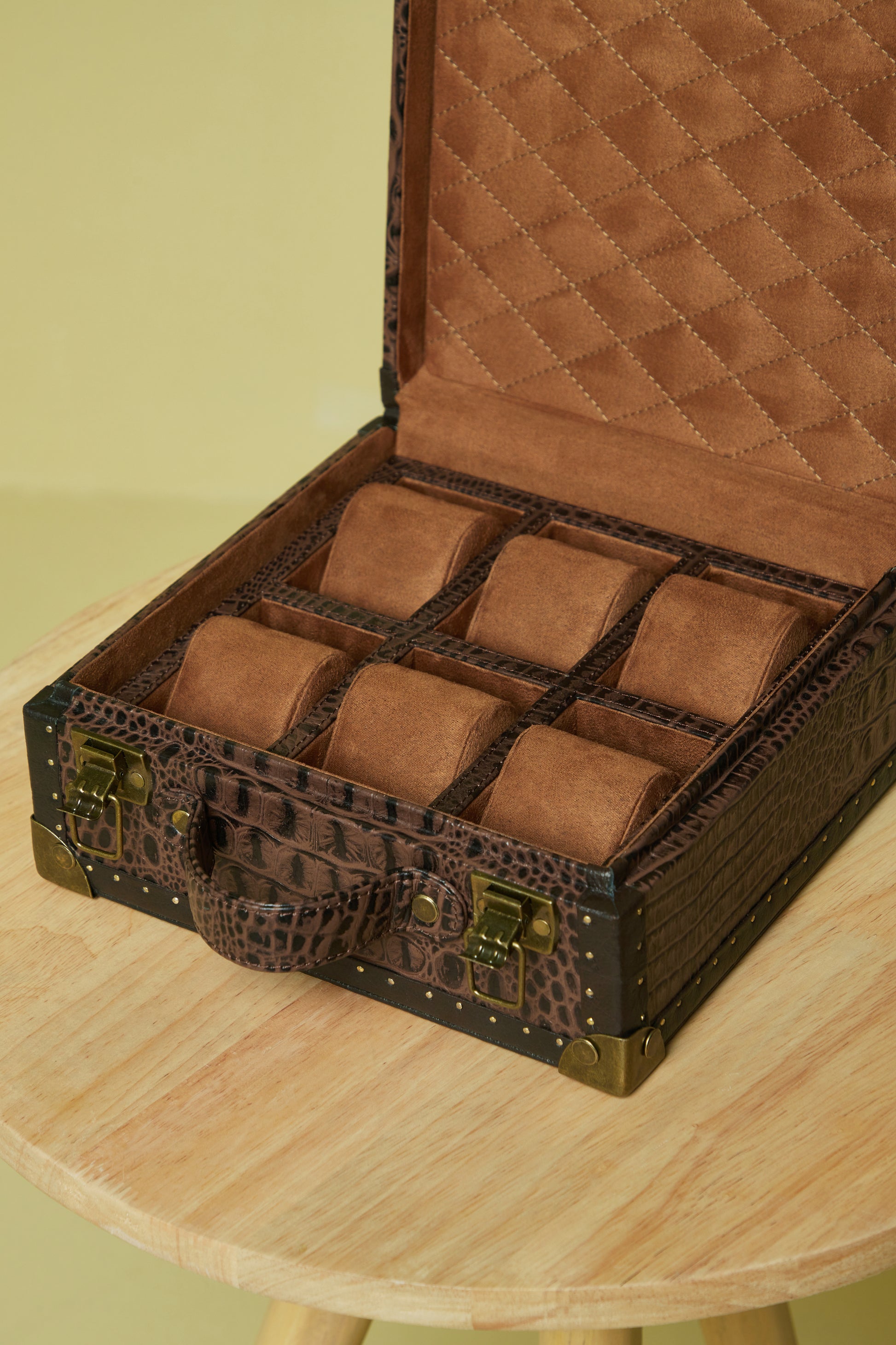 Croc Embossed Leather 6-Slot Watch Box in Rich Espresso Brown