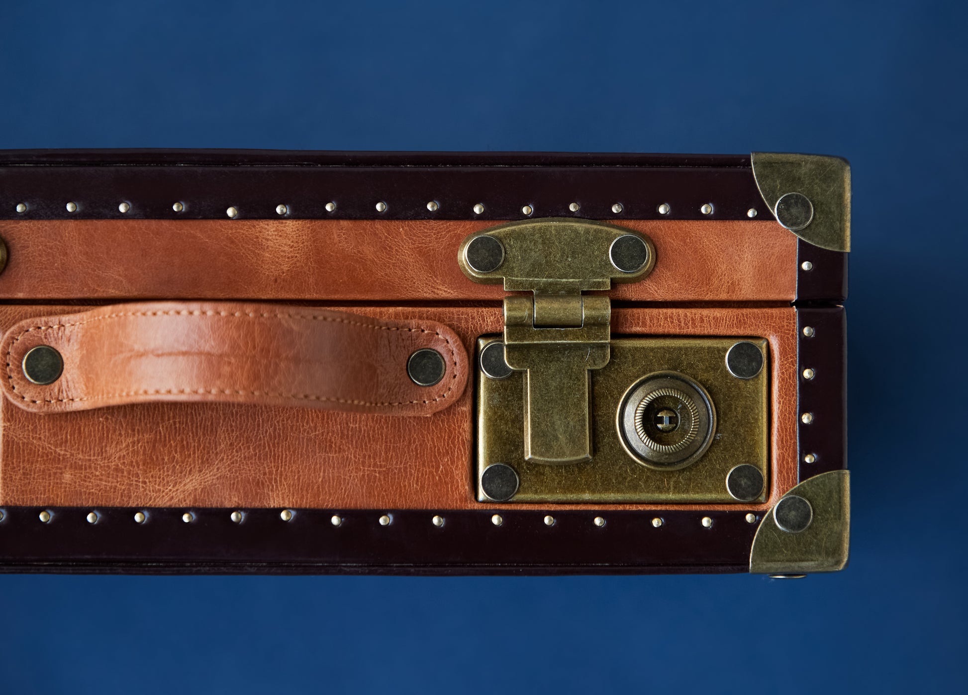 Rust Brown Hide 8-Slot Watch Box