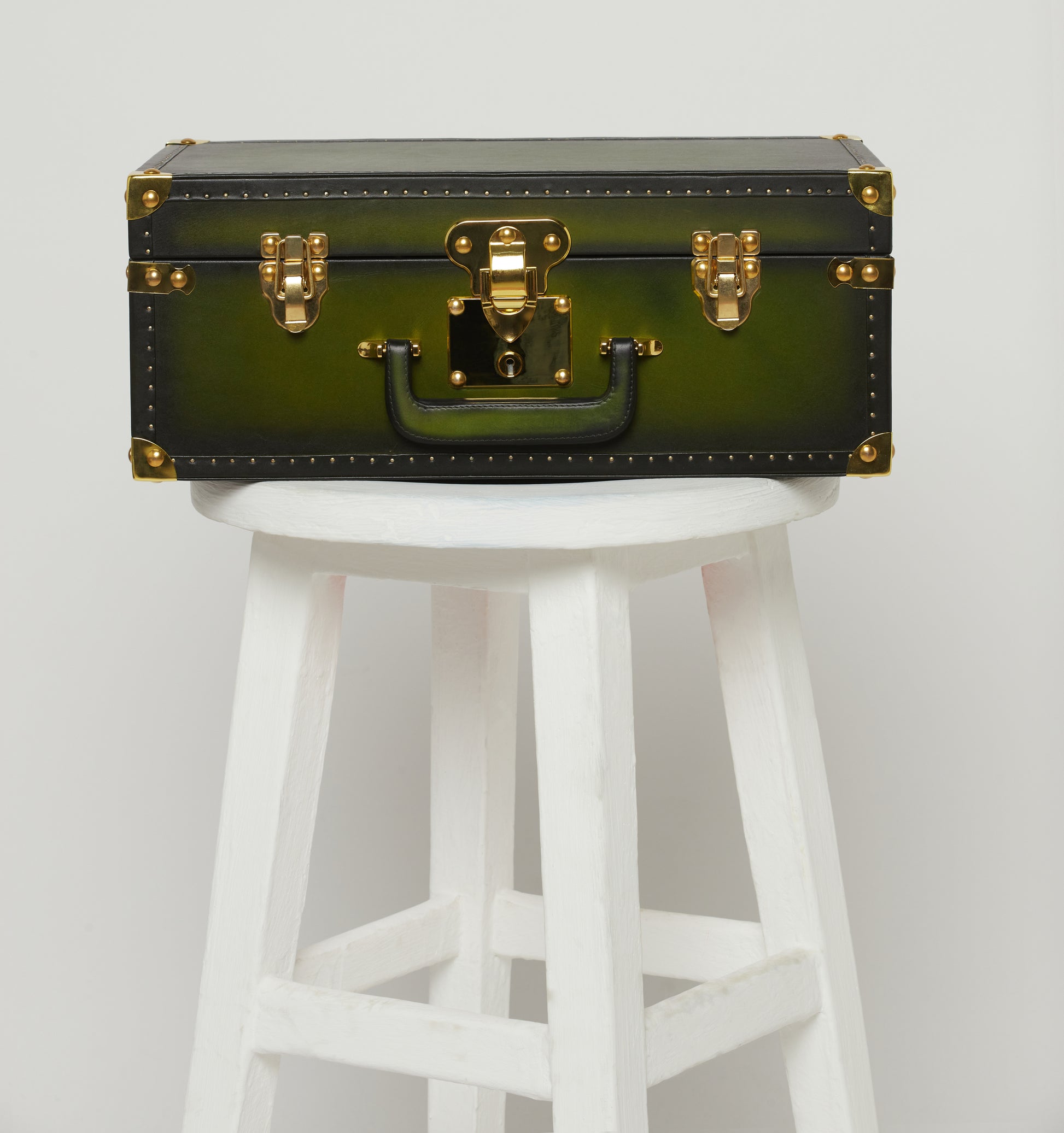 Emerald Patina Leather Watch Trunk – 30 Slot Dual Tray Case with Gold Hardware