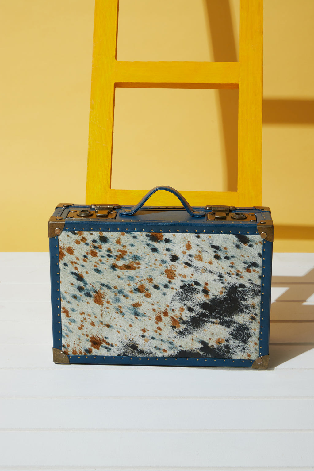 Speckled Cowhide Leather Trunk – Blue Frame Collector’s Edition Watch Case- 8 slots